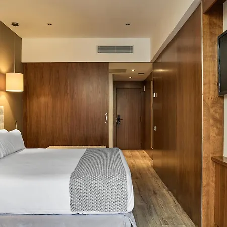 Hotel Catalonia Ramblas 4* Sup 4*
