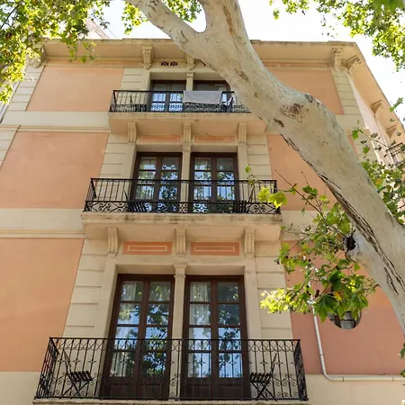 Deco Barcelona-sants דירה ברצלונה