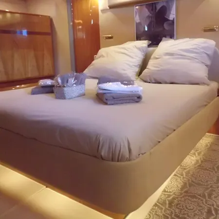 Luxury Boat *