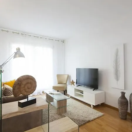Apartamento Cozy In Residential Center By Maison Pinata *