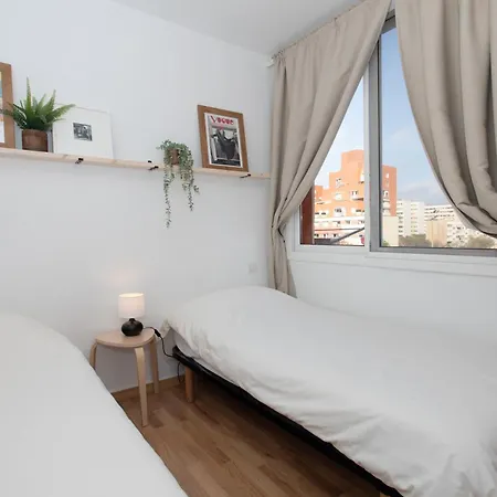Sunshine & Beach Urban Two-bedroom Barcelona