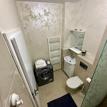Apartamento Elegante, Luminoso Y Coqueto Apartment *