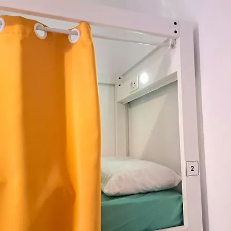 Bed & Bike Hostel