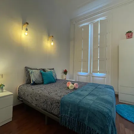 Hostel Heart Of Ghotic Private