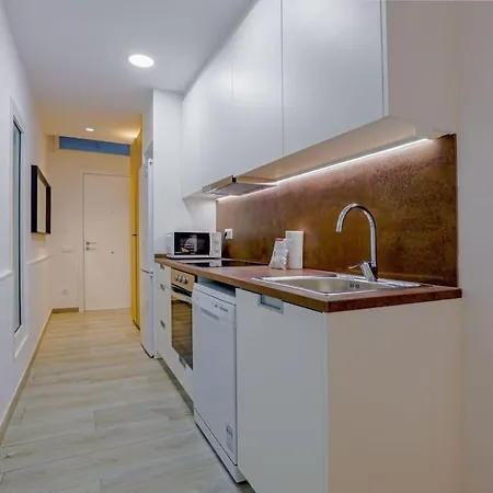 Alcam Books B Apartment
