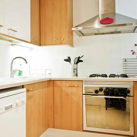 Apartment Con 2 Dormitorios, Elegante Y Centrico En Rambla Catalunya - Es-341-2 *