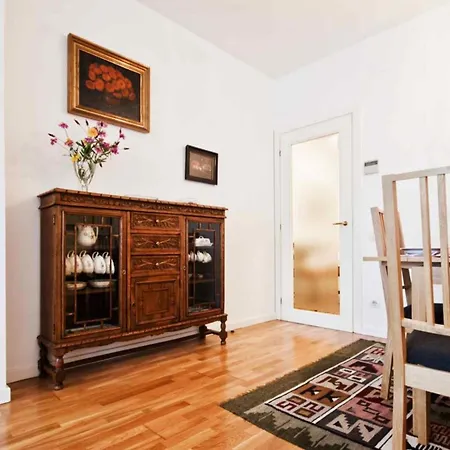 Apartment Con 2 Dormitorios, Elegante Y Centrico En Rambla Catalunya - Es-341-2