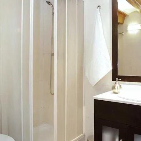 Centrico En Edificio Historico Con Encanto Familias, Hasta 5 Personas - Es-341-1 Apartment *