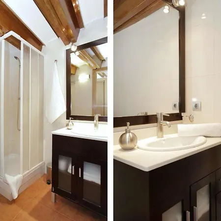 Centrico En Edificio Historico Con Encanto Familias, Hasta 5 Personas - Es-341-1 Barcelona