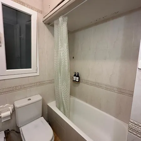 In Spacious In City Center *
