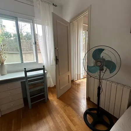 In Spacious In City Center *