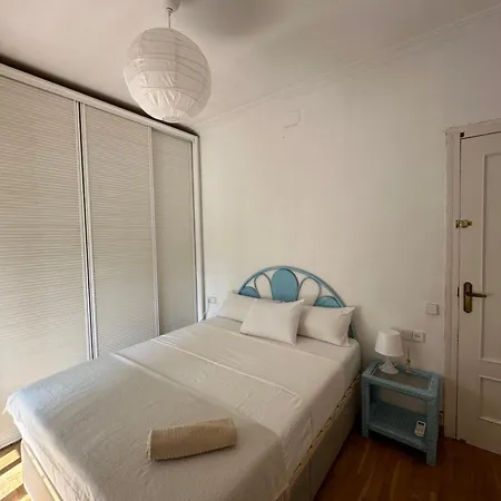 In Spacious In City Center Barcelona