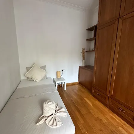 In Spacious In City Center * Barcelona