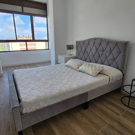 Pg Manuel Girona Apartment *