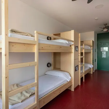 Inout Hostal