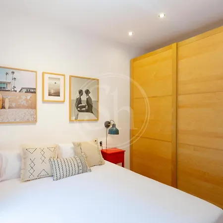 Comodo En El Eixample Apartment