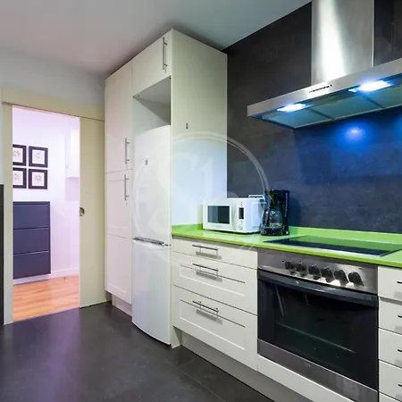 Apartment Comodo En El Eixample