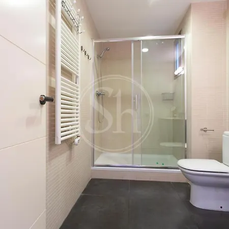 Comodo En El Eixample Apartment *