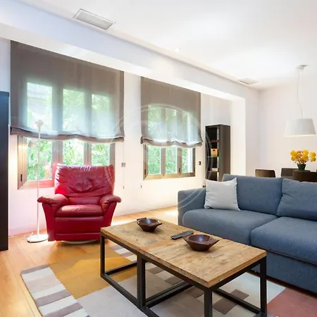 Comodo En El Eixample Apartment *