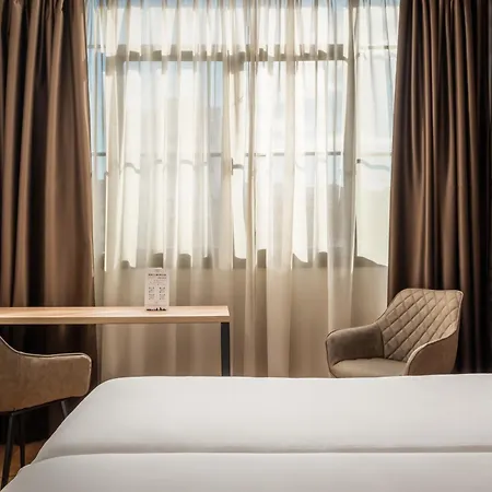 Sunotel Central Отель 4*
