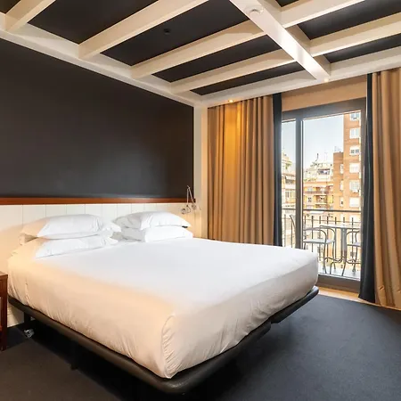 Hotel U232