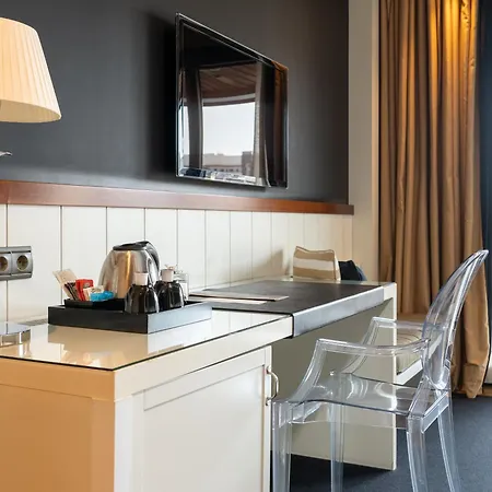 Hotel U232 4*