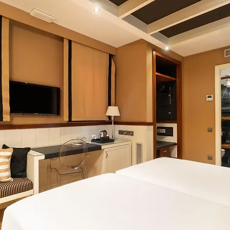 Hotel U232 4*