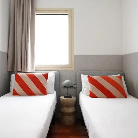 Ola Living Plaza Catalunya * Barcelona