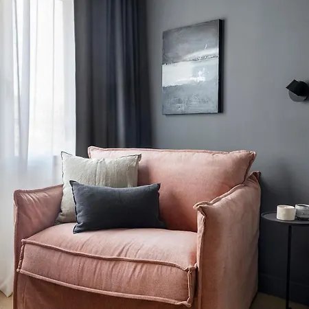 Luxury With King Beds & Ac In Heart Of Bcn