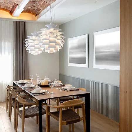 Luxury With King Beds & Ac In Heart Of Bcn Barcelona