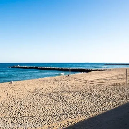 Renovado Con Patio Apartment Barcelona