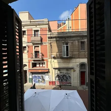 Apartment Renovado Con Patio