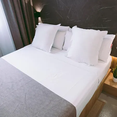 Casa Gardenia Otel Barselona