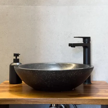 Apartment Oasis Downtown Barcelona