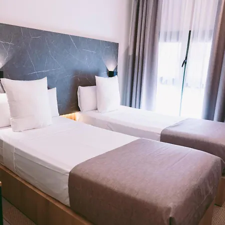 Casa Gardenia Otel Barselona