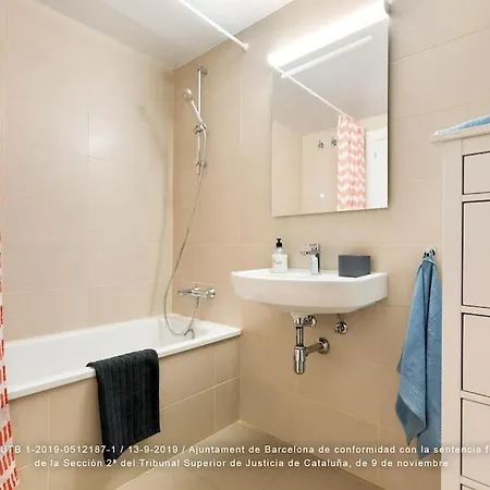Apartment Close , Sagrada & Center