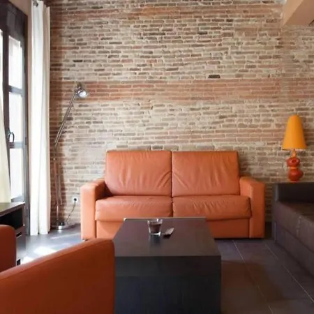 El Born - Spacious 2 Bedrooms * Barcelona