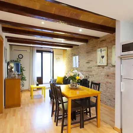 Apartment Parallel - Family Flat 2 *