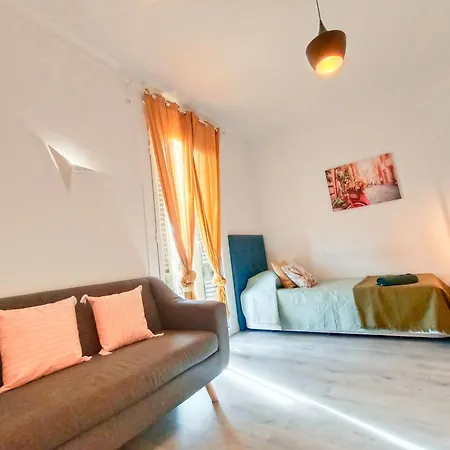 Hostel Oasis - Heart Of *