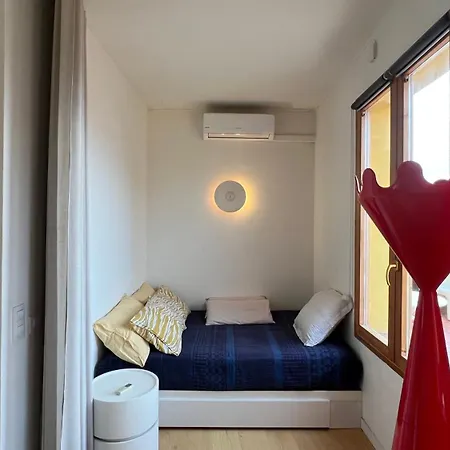 Atico Con Terraza