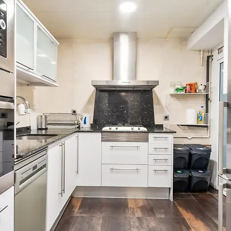 Apartment Your In Office & Gym & Parking Free