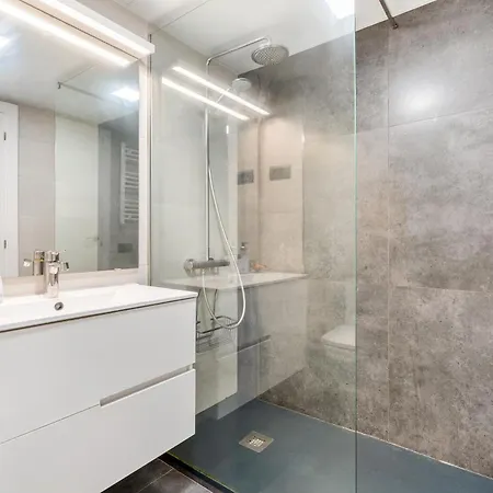 Your In Office & Gym & Parking Free Barcelona