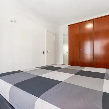 Apartment Your In Office & Gym & Parking Free *