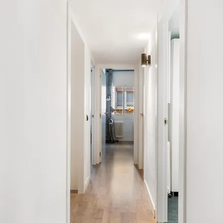 Apartment Your In Office & Gym & Parking Free