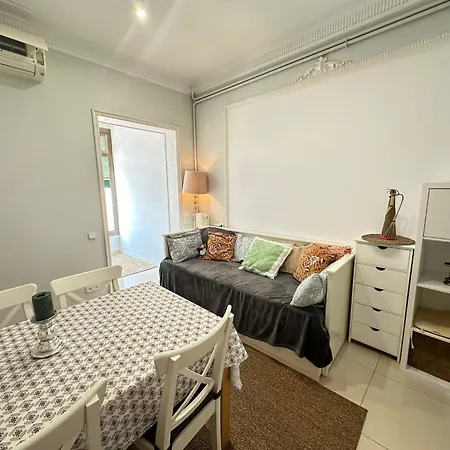 Gran Via Bed & Breakfast *