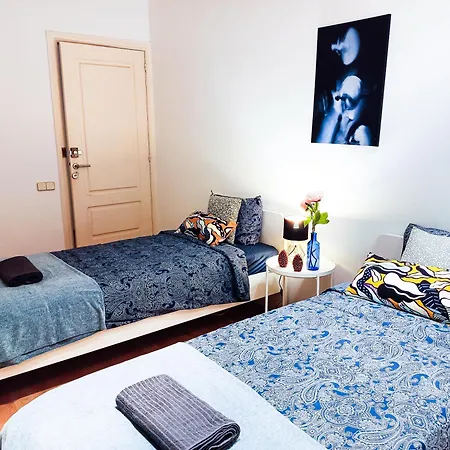 Oasis - Born Hostel