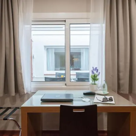Senator Appartement *