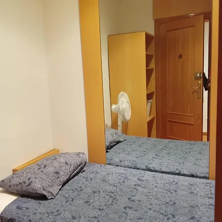 Hostel Bruc 3 *