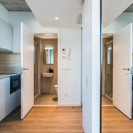 Apartamento Exclusivamente Para Estudiantes Lujosas Y Estudios Elegantes En Cristobal De Moura