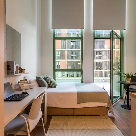 Exclusivamente Para Estudiantes Lujosas Y Estudios Elegantes En Cristobal De Moura Apartamento *